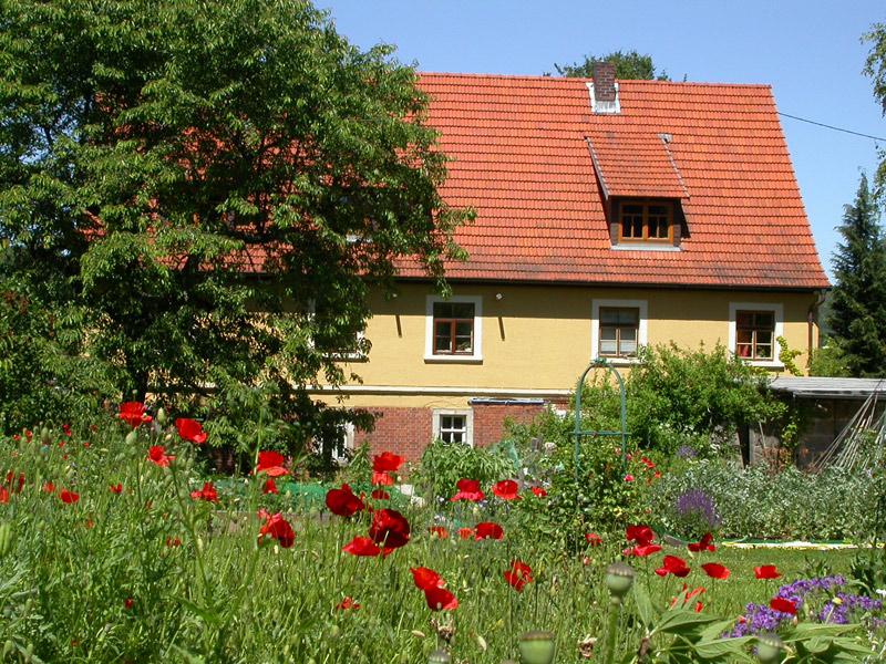 Haupthaus Gartenansicht 2005